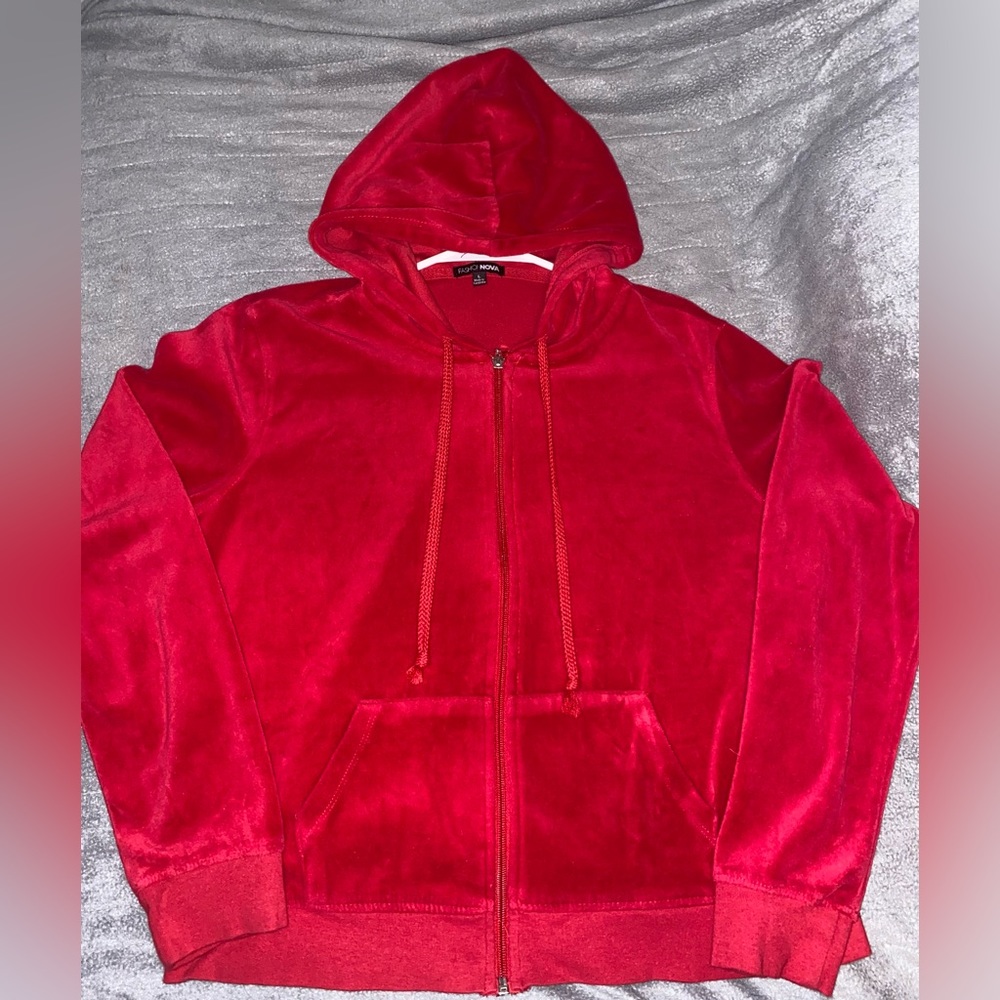 Fashion Nova Track Suit. Size L. Red